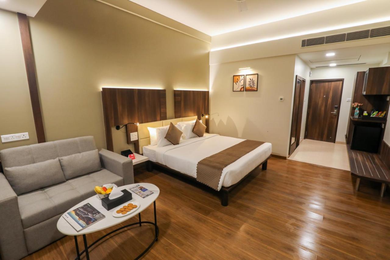 Spree Hotel Aurangabad Ngoại thất bức ảnh